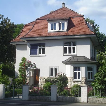 Villa Am Rosenfelspark Лёррах Экстерьер фото