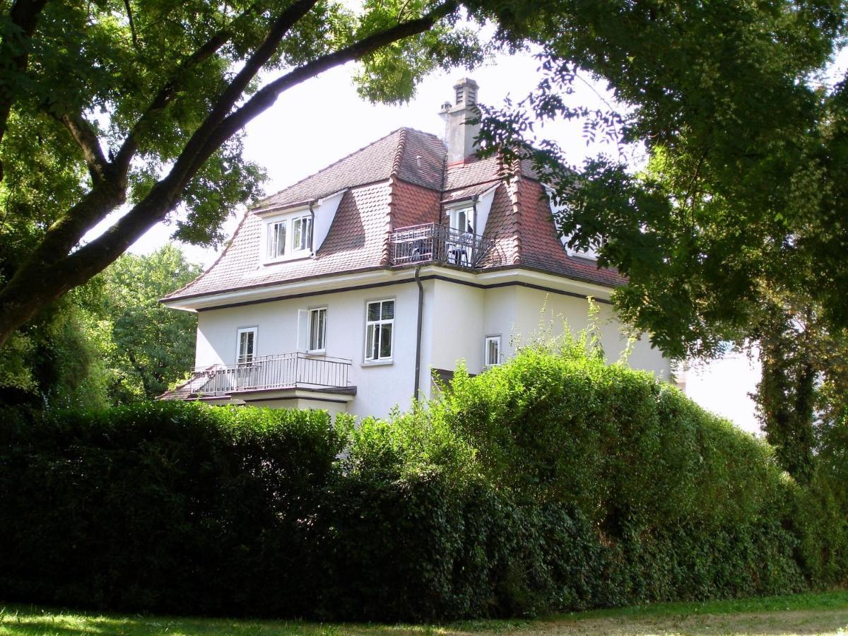 Villa Am Rosenfelspark Лёррах Экстерьер фото