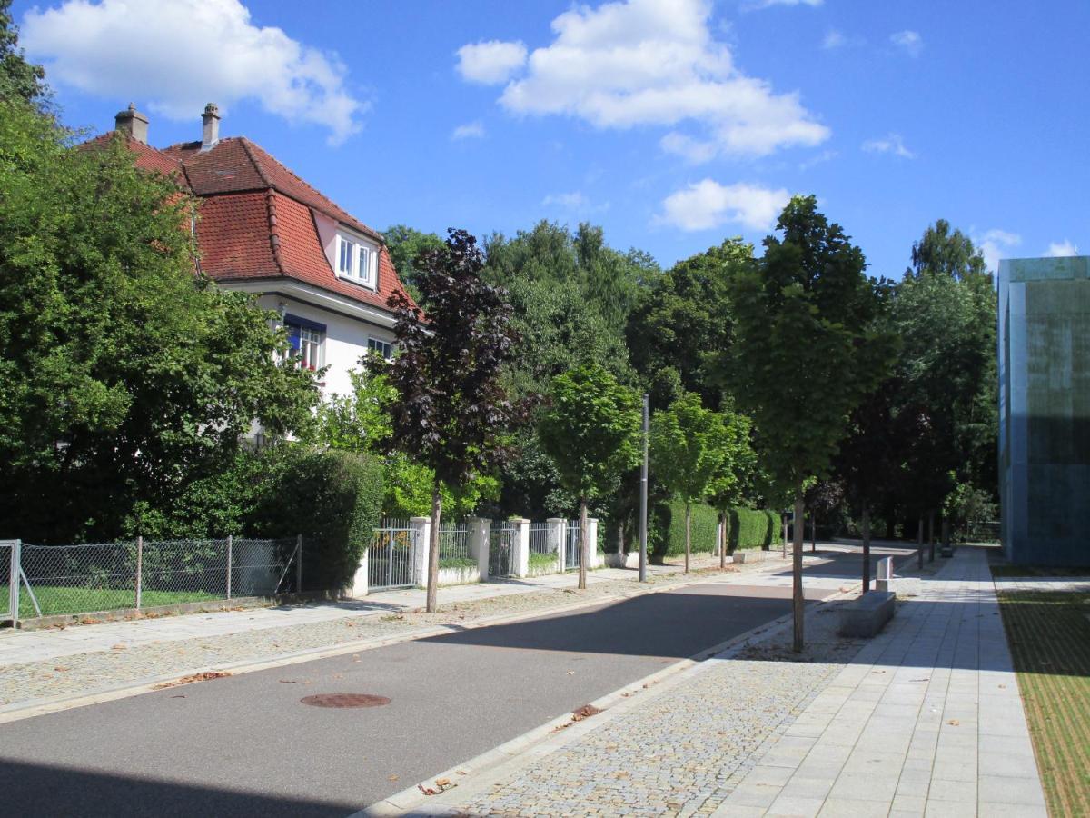 Villa Am Rosenfelspark Лёррах Экстерьер фото